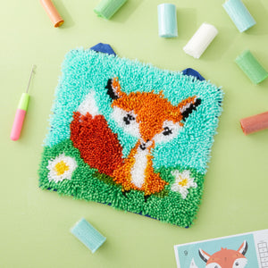 Mini Fox Latch Hook Rug Kit For Kids Crafts, Adults, and Beginners, DIY (12 x 11 In)